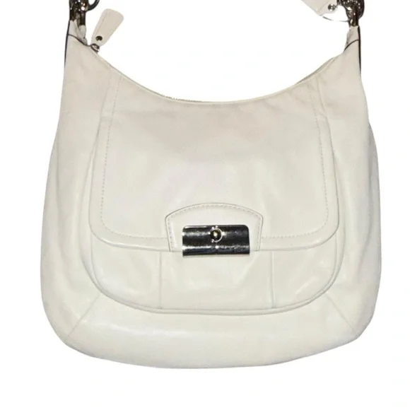 Coach White Leather Shoulder Bag - Picture 2 of 11